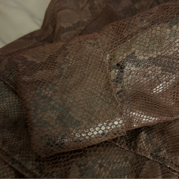 NWT-JohnPaulRichard-Supple Textured Faux Snake-Moto Jacket-Sz M-Brown/Black - Picture 4 of 5